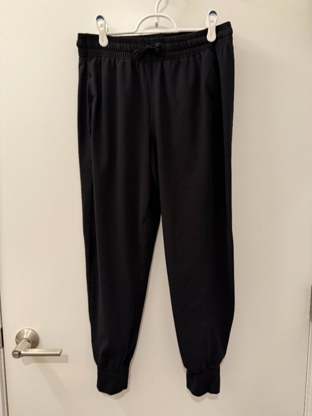 Pact Organic Luxe Essential Jogger - Size M - Black (NWOT)